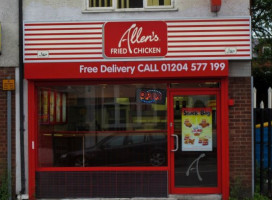 Allens Fried Chicken outside