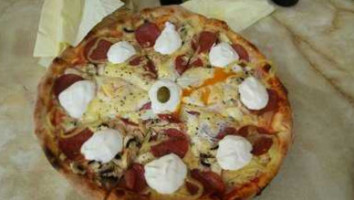 Pizzeria Spalladium food
