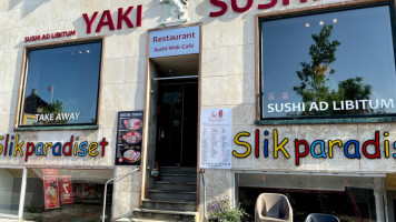 Yaki Sushi outside