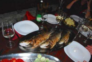 Tavern Ribarska Kuca Niko food