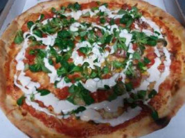 Pizzeria Zalogajnica ' 'james ' ' Garešnica food