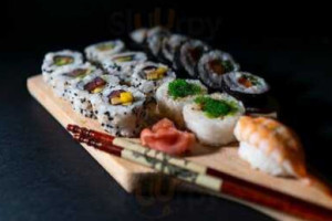 Sushi Corner Split food