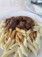 Mamut Kastel Luksic food