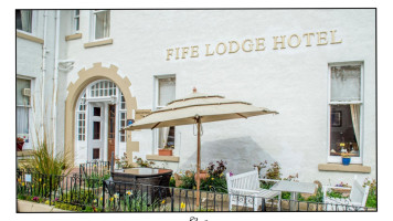 Fife Lodge food