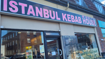 Istanbul Kebab outside