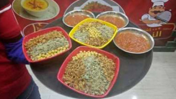 ‪koushary El Zaeem‬ food