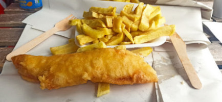 Harry's Fish N' Chips food
