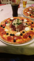 Pizzeria Re Cupido food