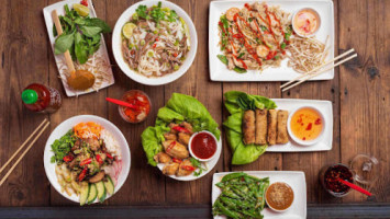 Mo' Pho: Far East Street Food food