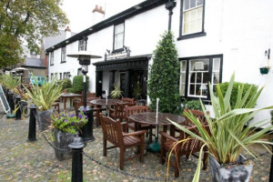 The Hesketh Arms outside
