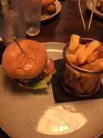 Turners Cross Tavern food