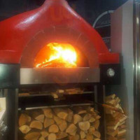 Ciao Woodfire Pizza, inside