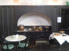 Victorian Castle Kitchen food