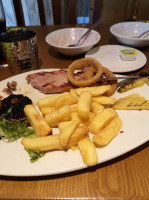 Harvester The Sovereign Harbour food