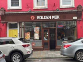 Golden Wok outside