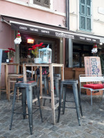 Cile's Bistrot outside