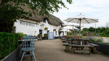 Fox And Hounds outside