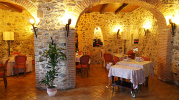 Castello Di Altomonte food