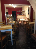 Minshull's Country Kitchen food