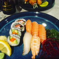 Ikki Sushi inside