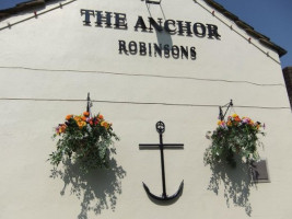 The Anchor Inn outside