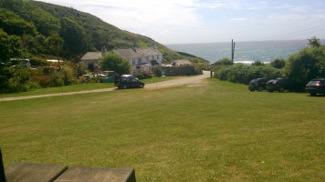 Smugglers Rest Talland Bay outside