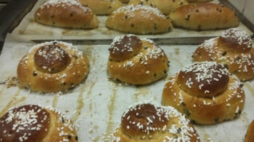 Panificio Pugliese Di Mario E Tiziana food