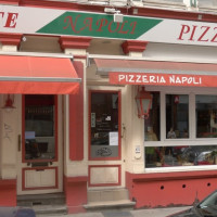 Pizzeria Napoli outside