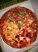 Pizza Roma 71 food