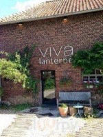 Viva Lanterne outside