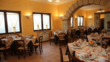 Trattoria I Frungigl food