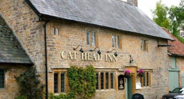 Cat Head Inn outside