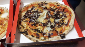 La Mediterranea Pizzeria Rm1889 Casinalbo E Formigine food