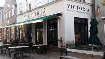 Cafe Victoria food