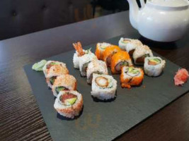 Sushi 123 Waalre food