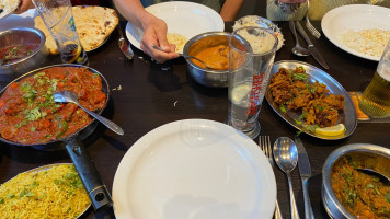 Ryan's Indian Cuisine food