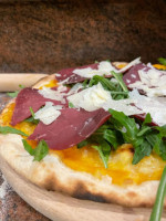 Carpe Diem Pizzae food