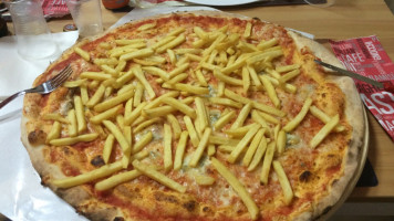 Rossofuoco Pizzeria food