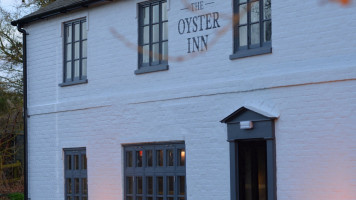 The Oyster Inn inside