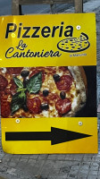 Pizzeria La Cantoniera food