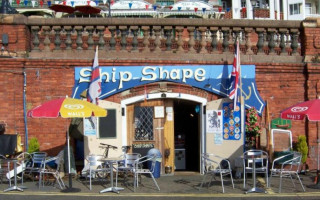 Ship-shape food