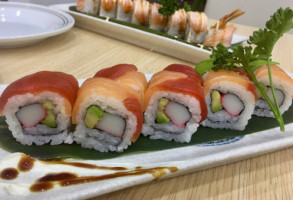 Ya Sushi Montebelluna food