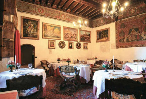 Castello Di Pavone food