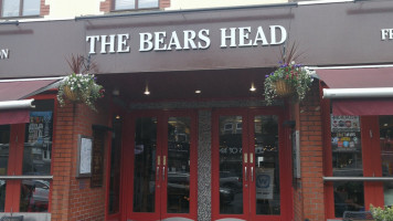 The Bears Head Penarth Nr Cardiff outside