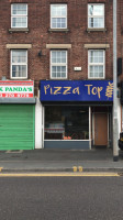 Pizza Top outside