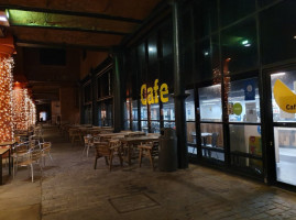 Tate Cafe inside