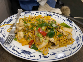 Thai Go Noodle food
