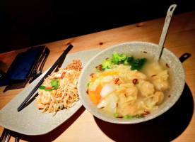 Samyo Asian Food food