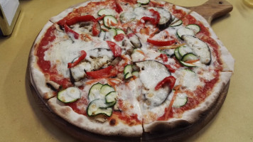 A Tutta Pizza La Fenice Di Nardone Michelina food