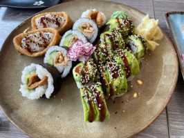 Oyami Nudler&sushi inside